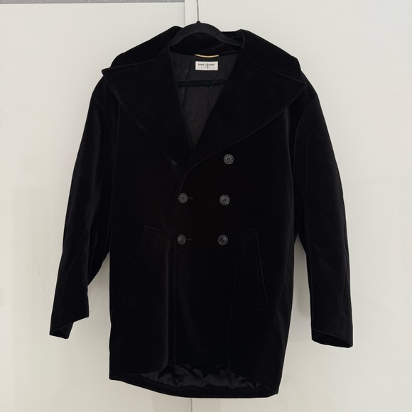 SAINT LAURENT Oversized Velvet Coat Crystal Logo - Picture 11 of 16
